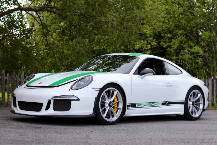 35_The best manual you can't buy new',2016 Porsche 911 R Type 991 Coupé Chassis no. WPOZZZ99ZGS194097.jpg